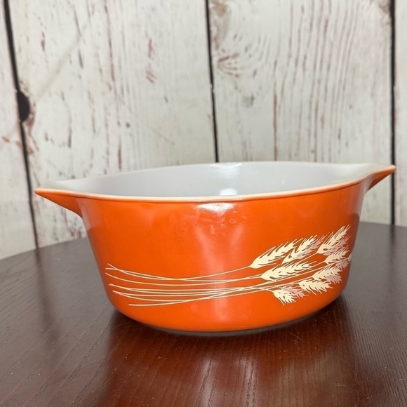 PYREX autumn harvest wheat pattern 1 qt serving bowl Vintage EUC - Picture 4 of 10